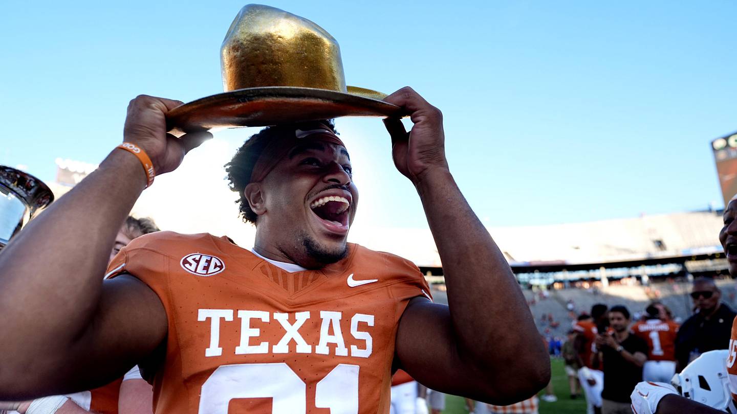 Where Texas Longhorns Tight End Room Ranks in the SEC