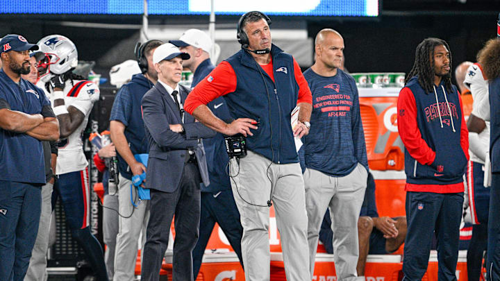Aug 21, 2025; East Rutherford, New Jersey, USA; New England Patriots head coach Mike Vrabel during the third quarter against the New York Giants at MetLife Stadium. Mandatory Credit: Mark Smith-Imagn Images