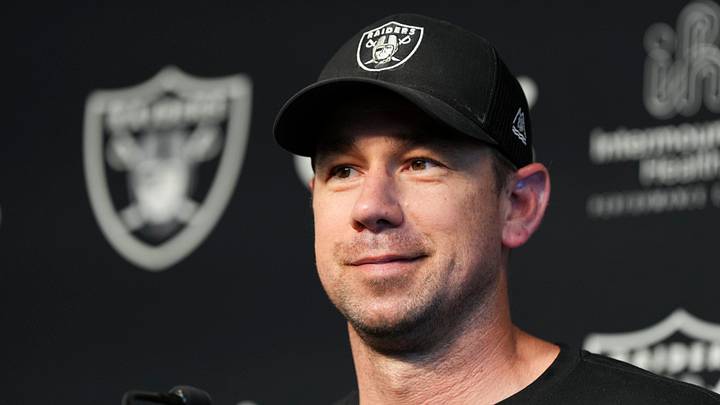 Las Vegas Raiders HC Klint Kubiak Las Vegas Raiders HC Klint Kubiak