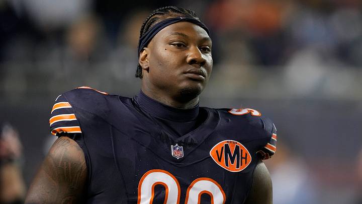 Chicago Bears - defensive lineman Gervon Dexter Sr.