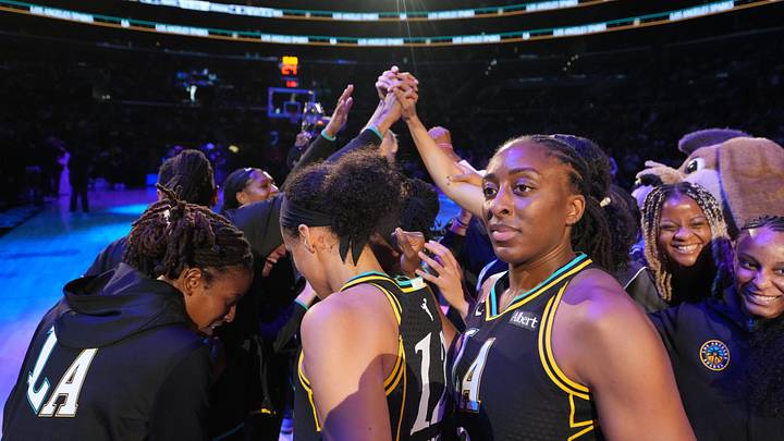 Nneka Ogwumike and the Sparks are home favorites against the Sun. Nneka Ogwumike and the Sparks are home favorites against the Sun.
