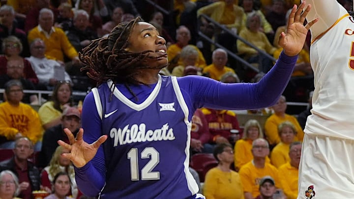 Kansas State Wildcats forward Kennedy Taylor