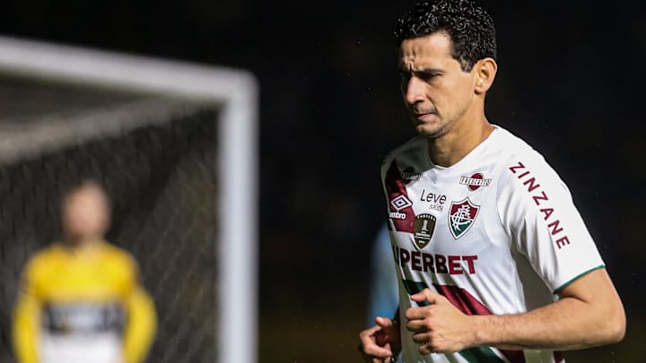 Ganso é titular absoluto no time de Mano Menezes