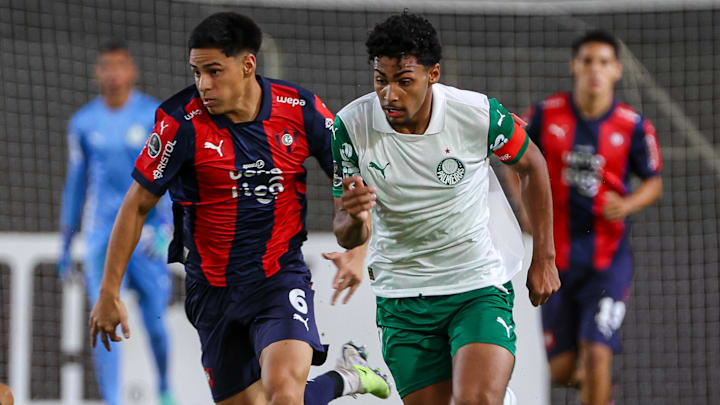 Luighi chorou após ser hostilizado em Assunção