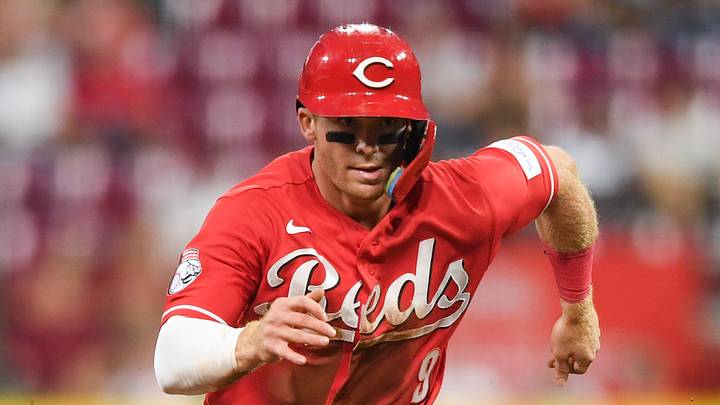 Aug 19, 2026; Cincinnati, Ohio, USA; Cincinnati Reds second baseman Matt McLain (9) reaches third base on a single by shortstop Elly De La Cruz (not pictured) during the sixth inning against the St. Louis Cardinals at Great American Ball Park. Mandatory Credit: Tanner Pearson-Imagn Images