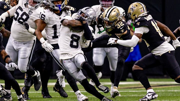 New Orleans Saints safety Tyrann Mathieu (32) misses the tackle of Raiders running back Ameer Abdullah (8) New Orleans Saints safety Tyrann Mathieu (32) misses the tackle of Raiders running back Ameer Abdullah (8)