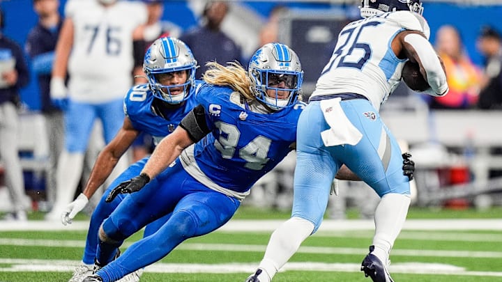 Detroit Lions linebacker Alex Anzalone (34).