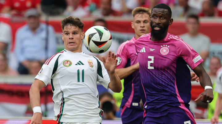 Alemanha e Hungria se enfrentaram recentemente também pela Eurocopa e a seleção de Rüdiger venceu por 2 a 0 Alemanha e Hungria se enfrentaram recentemente também pela Eurocopa e a seleção de Rüdiger venceu por 2 a 0