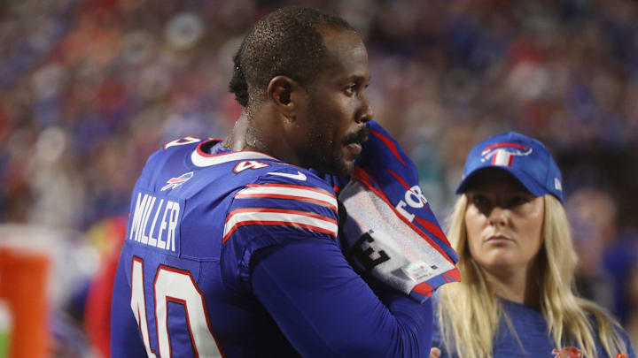 Bills Von Miller cools his head off with water and wipes it off before taking the field at Highmark Stadium in Orchard Park on Sept. 23, 2024. Bills Von Miller cools his head off with water and wipes it off before taking the field at Highmark Stadium in Orchard Park on Sept. 23, 2024.