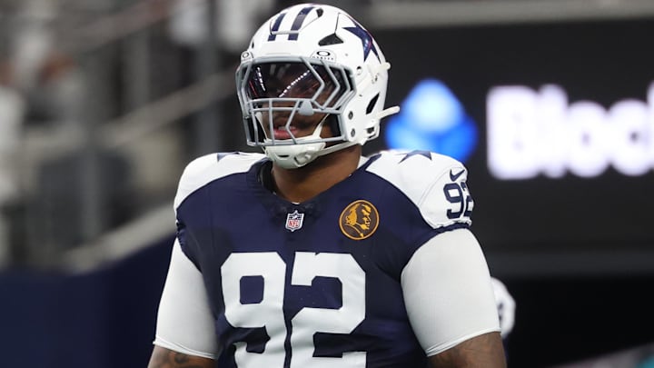 Dallas Cowboys defensive tackle Quinnen Williams warms up prior to the game against the Kansas City Chiefs.