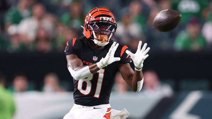 Aug 28, 2026; Philadelphia, Pennsylvania, USA; Cincinnati Bengals wide receiver Dohnte Meyers (81) catches a pass against the Philadelphia Eagles during the first quarter at Lincoln Financial Field. Mandatory Credit: Bill Streicher-Imagn Images Aug 28, 2026; Philadelphia, Pennsylvania, USA; Cincinnati Bengals wide receiver Dohnte Meyers (81) catches a pass against the Philadelphia Eagles during the first quarter at Lincoln Financial Field. Mandatory Credit: Bill Streicher-Imagn Images