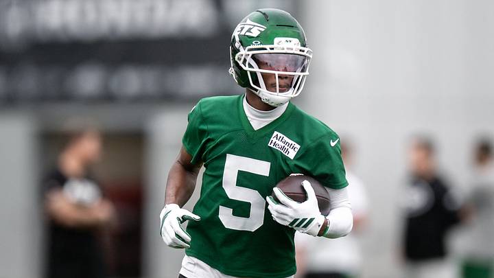 Garrett Wilson and the Jets visit the Titans. Garrett Wilson and the Jets visit the Titans.