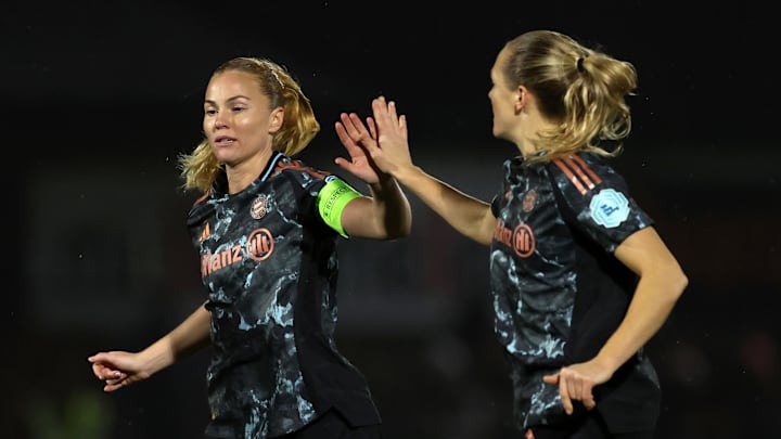 Glódís Viggósdóttir (links) und Magdalena Eriksson (rechts) Glódís Viggósdóttir (links) und Magdalena Eriksson (rechts)