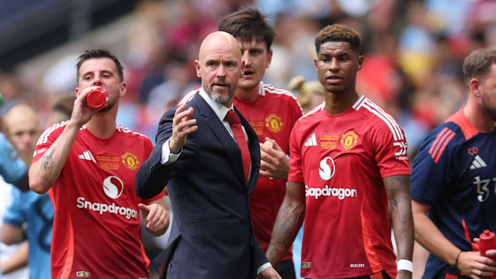 Erik ten Hag leaves behind a squad of players