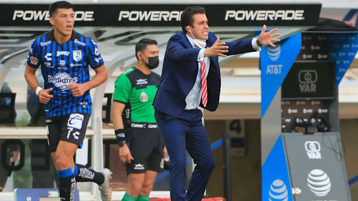 Chivas v Queretaro - Torneo Grita Mexico C22 Liga MX Chivas v Queretaro - Torneo Grita Mexico C22 Liga MX