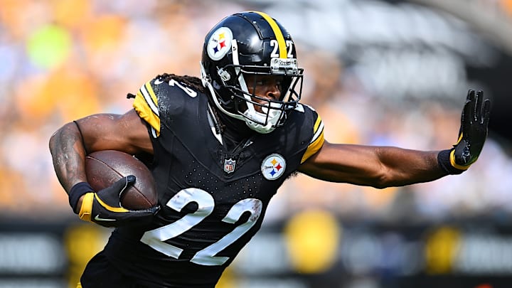 Los Angeles Chargers v Pittsburgh Steelers