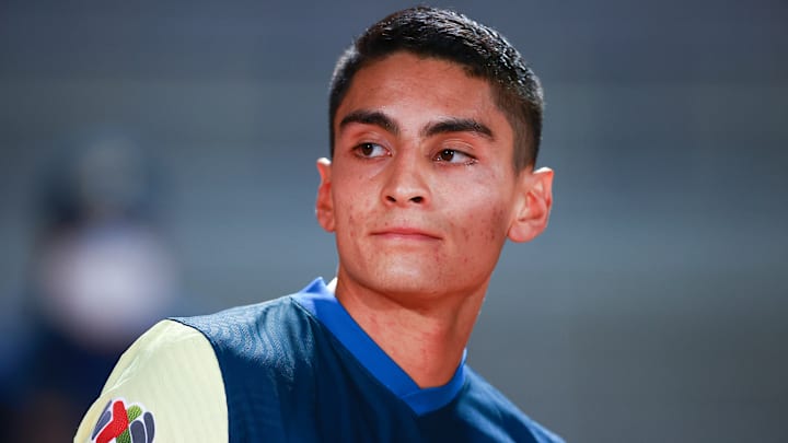 Tras no sumar minutos con el América, Santiago Naveda se irá a préstamo con el Miedz Legnica de Polonia. Tras no sumar minutos con el América, Santiago Naveda se irá a préstamo con el Miedz Legnica de Polonia.