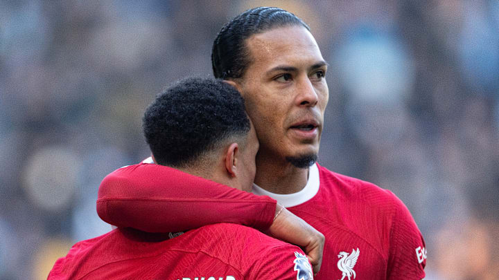 Van Dijk was not pleased with his teammate Van Dijk was not pleased with his teammate