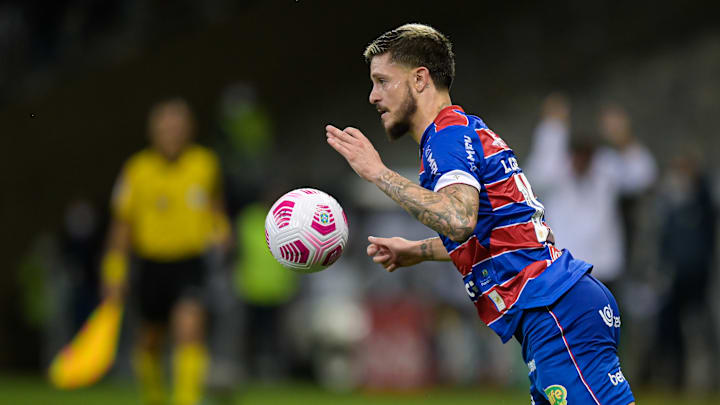 Lucas Crispim foi afastado por tempo indeterminado