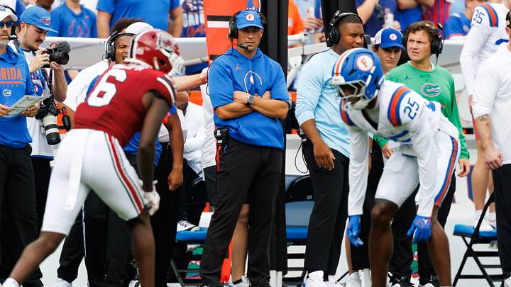 Oct 10, 2026; Gainesville, Florida, USA; Florida Gators head coach Jon Sumrall looks on while South Carolina Gamecocks wide receiver Donovan Murph (6) and Florida Gators cornerback Cormani McClain (25) line up during the first half at Ben Hill Griffin Stadium. Mandatory Credit: Matt Pendleton-Imagn Images Oct 10, 2026; Gainesville, Florida, USA; Florida Gators head coach Jon Sumrall looks on while South Carolina Gamecocks wide receiver Donovan Murph (6) and Florida Gators cornerback Cormani McClain (25) line up during the first half at Ben Hill Griffin Stadium. Mandatory Credit: Matt Pendleton-Imagn Images
