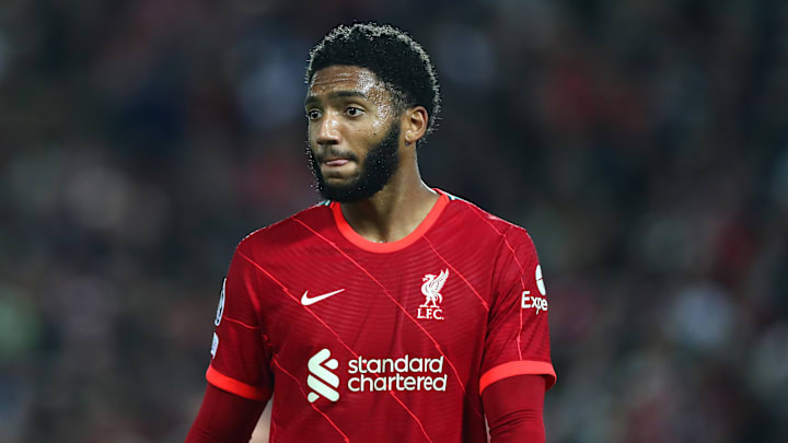 Joe Gomez est une excellente option pour votre défense. Joe Gomez est une excellente option pour votre défense.