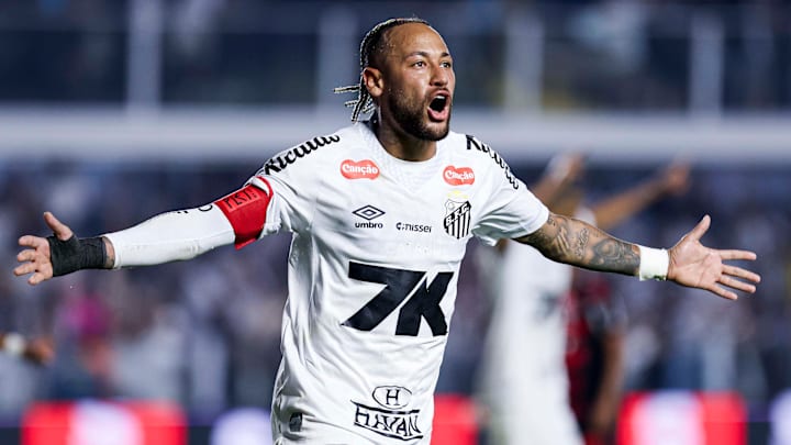 Neymar fez um golaço na Baixada Santista