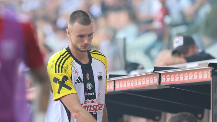 Sasa Kalajdzic im LASK-Trikot