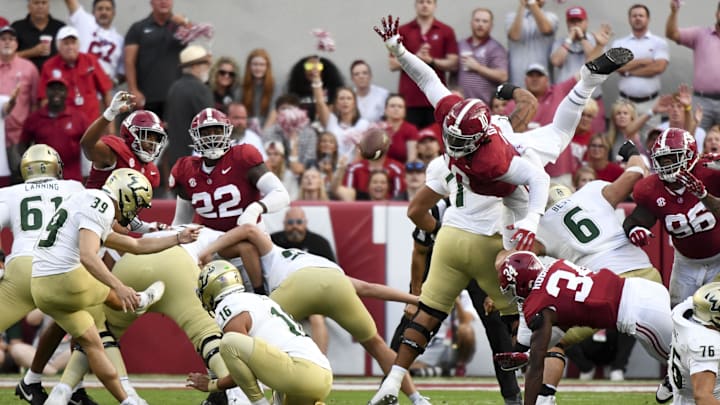 Former Alabama defensive tackle Jehiem Oatis committed to Colorado on Monday in the transfer portal.