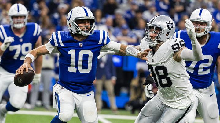 Dec 31, 2023; Indianapolis, Indiana, USA; Indianapolis Colts quarterback Gardner Minshew (10) looks Dec 31, 2023; Indianapolis, Indiana, USA; Indianapolis Colts quarterback Gardner Minshew (10) looks