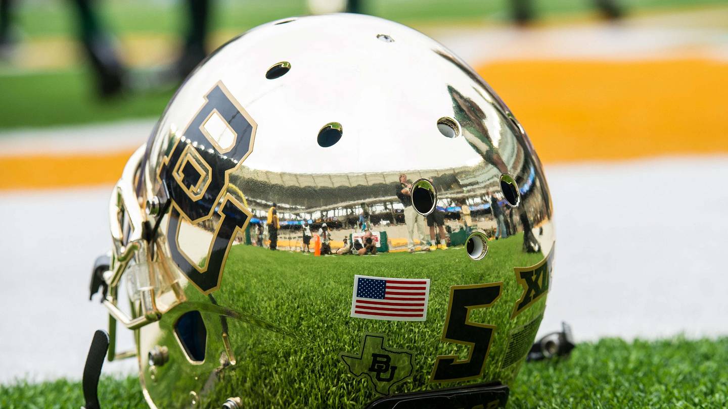 baylor football golden helmets Bears (Alternate 2) Mini Helmet  T-Mac Sports Baylor gets snazzy new uniforms