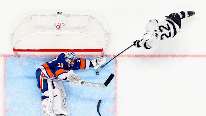 Los Angeles Kings v New York Islanders
