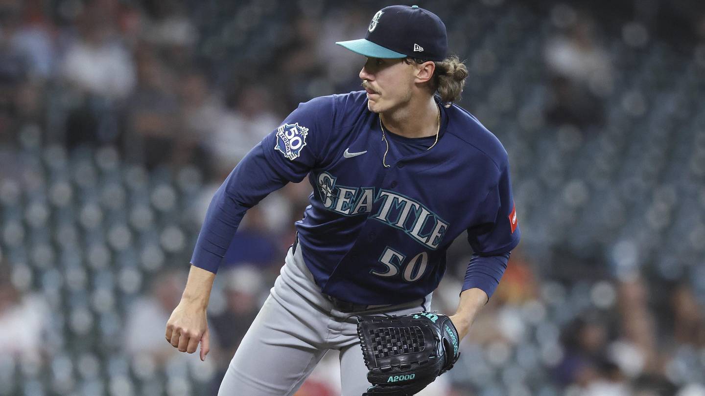 Mariners Fans Now Know How Long Rotation Experiment Must Keep Going