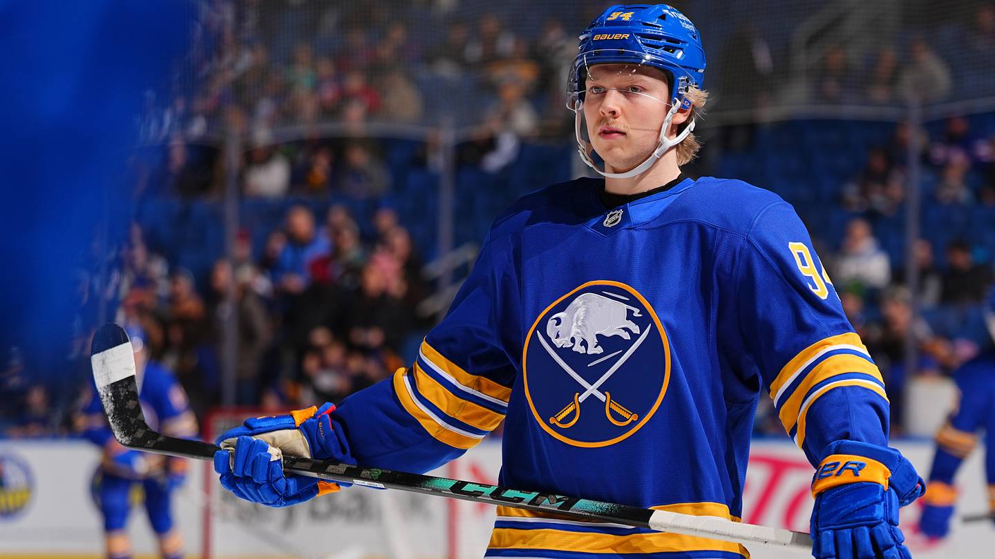 Lindy Ruff is making fans wait for the Konsta Helenius debut for one ...