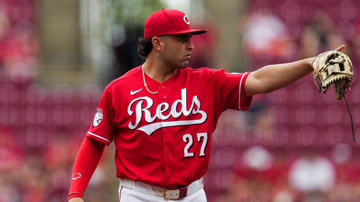 Cincinnati Reds third baseman Sal Stewart (27) points to teammates