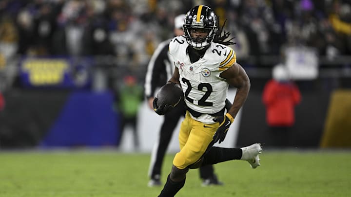 Dec 21, 2024; Baltimore, Maryland, USA;  Pittsburgh Steelers running back Najee Harris (22) rushes during  the second half against the Baltimore Ravens at M&T Bank Stadium. Mandatory Credit: Tommy Gilligan-Imagn Images
