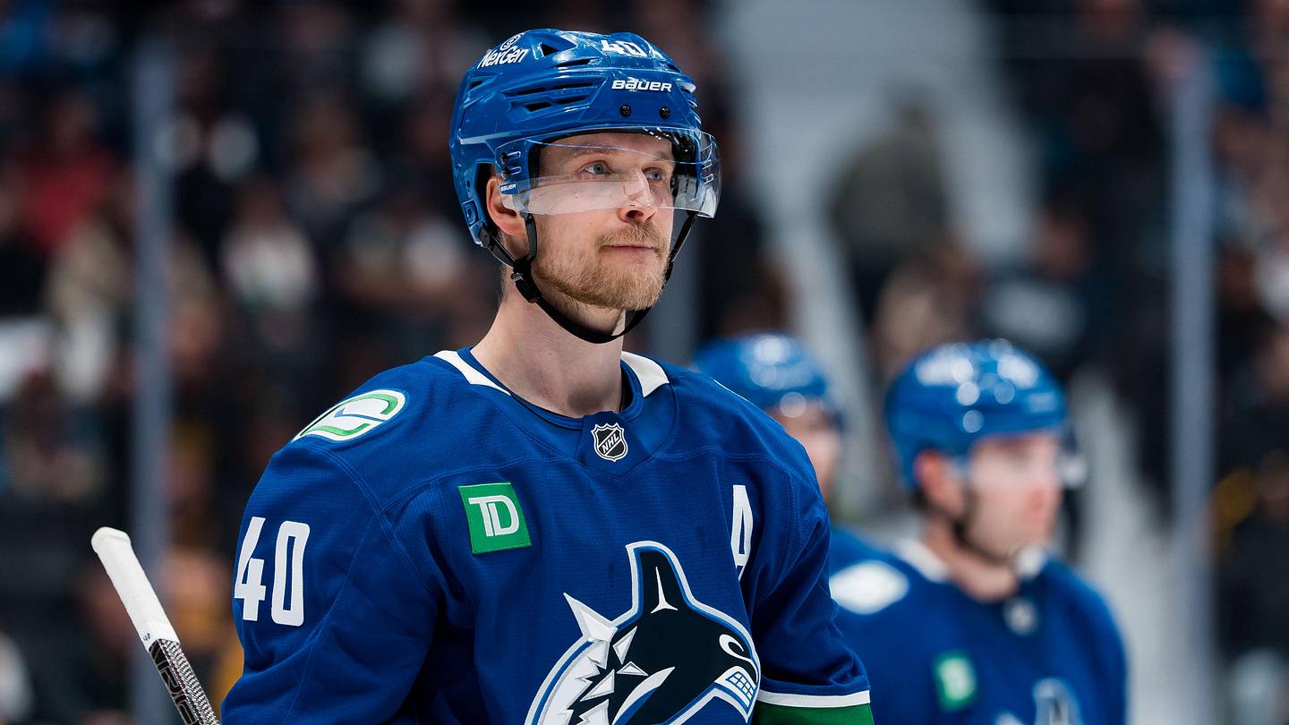 The Red Wings should make this center their new top target