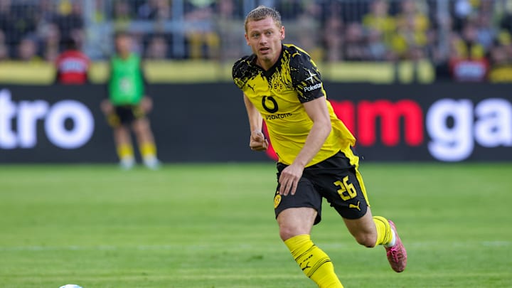 Borussia Dortmund v Sport-Club Freiburg - Bundesliga