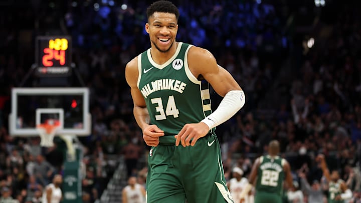 Cleveland Cavaliers v Milwaukee Bucks