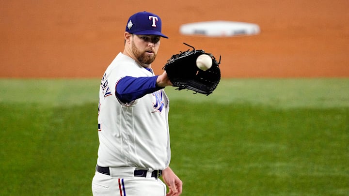 World Series - Arizona Diamondbacks v Texas Rangers - Game Two