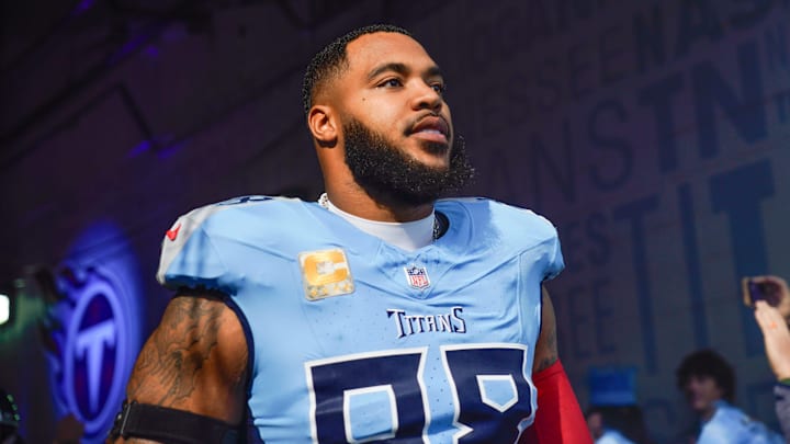 Tennessee Titans defensive tackle Jeffery Simmons (98) waits in the tunnel to enter the field before the game against the Houston Texans at Nissan Stadium in Nashville, Tenn., Sunday, Nov. 16, 2025.