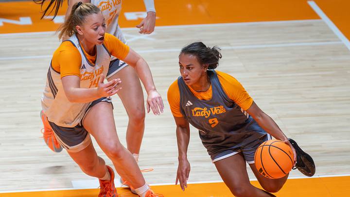 Tennessee Lady Vols basketball players Shaelyn Steele (9) moves the ball as Rylie Theuerkauf (14) and Riley Makalusky (21) defend during practice on August 3, 2026, in Knoxville, Tennessee.