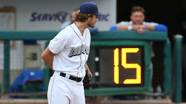 El reloj de pitcheo será implementado en 2023 en la MLB