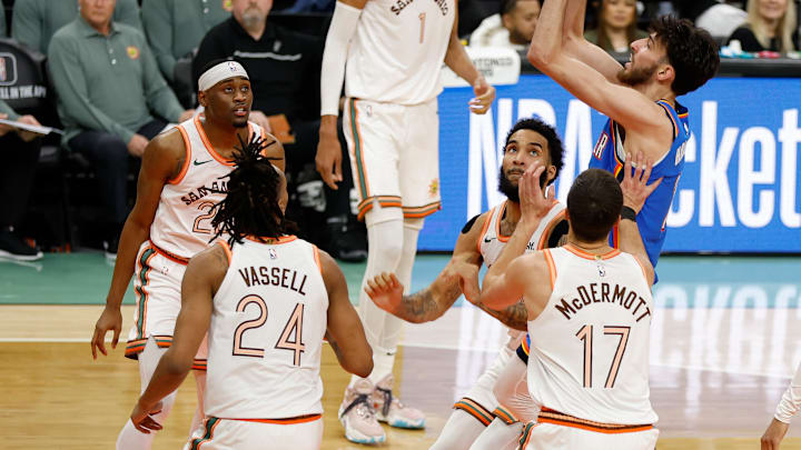 Malaki Branham, Julian Champagnie, Devin Vassell, Doug McDermott, Chet Holmgren