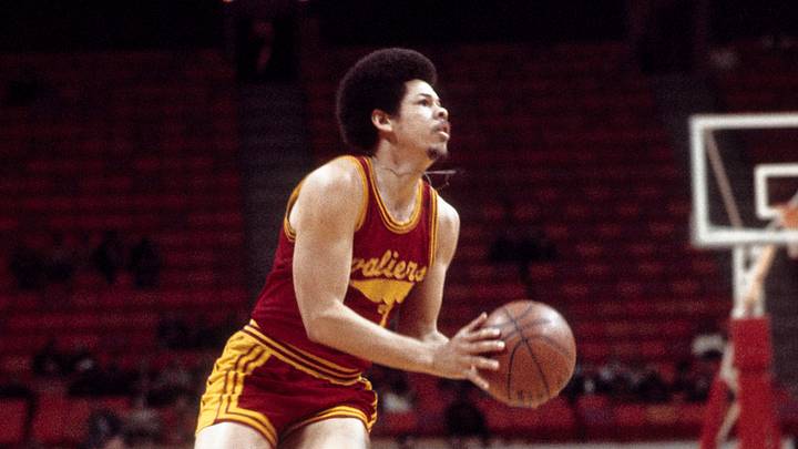 Nov 28, 1972; Atlanta, GA, USA; FILE PHOTO; Cleveland Cavaliers forward Bingo Smith (7) in action against the Atlanta Hawks at the Omni. Mandatory Credit: Manny Rubio-USA TODAY Sports Nov 28, 1972; Atlanta, GA, USA; FILE PHOTO; Cleveland Cavaliers forward Bingo Smith (7) in action against the Atlanta Hawks at the Omni. Mandatory Credit: Manny Rubio-USA TODAY Sports
