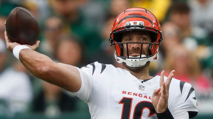 Cincinnati Bengals quarterback Joe Flacco (16) passes the ball against the Green Bay Packers on Sunday, October 12, 2025, at Lambeau Field in Green Bay, Wis. The Packers won the game, 27-18.
Tork Mason/USA TODAY NETWORK-Wisconsin