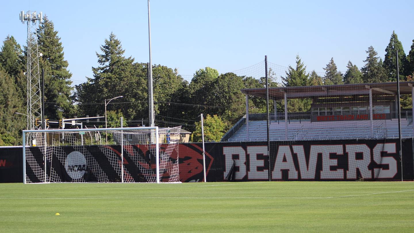 Oregon State Men Tie UC Irvine 3-3 in Season Opener