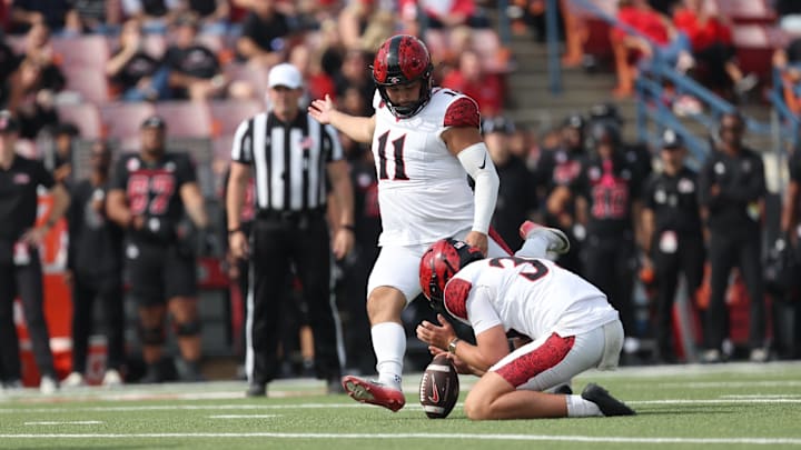 San Diego State Aztecs kicker Gabriel Plascencia (11).