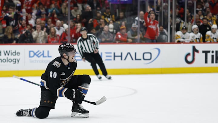 Pierre-Luc Dubois, Washington Capitals Mandatory Credit: Geoff Burke-Imagn Images