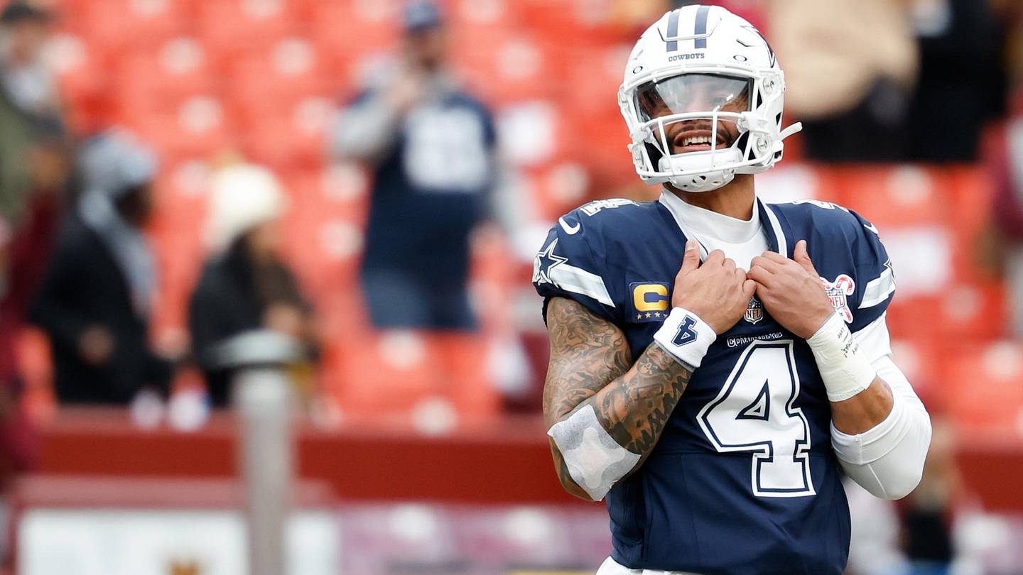 Dak Prescott Must Overcome Troubling Trend for Cowboys to Return to Playoffs