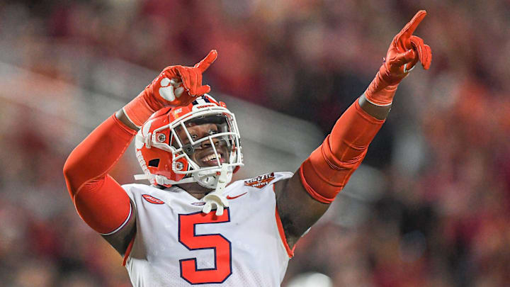 After a winding year across practice squads, the former Clemson edge rusher lands a reserve/future deal in Pittsburgh.